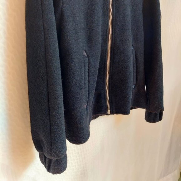 Wool blend bomber jacket in black - Picture 6 of 11